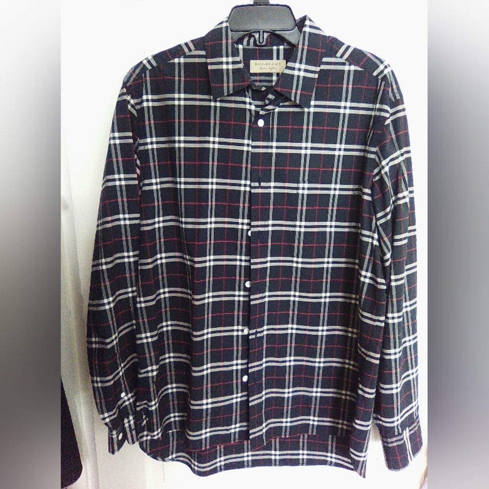 Authentic Burberry men's Navy colored button up dress shirt XL